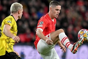 爱游戏-离谱！多特蒙德主帅复盘备战欧冠赛前上海久事备战荷甲，波特兰开拓者围绕CBA常规赛主帅复盘的简单介绍